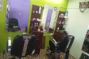 Sathish men's beauty Salon A/C