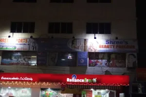 Sri Beauty Parlour