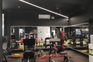 SLAM Lifestyle and Fitness Studio (Ayappakkam)