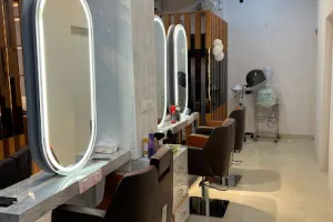 Laxme Family Salon And Makeovers