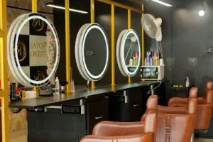 Royal Studio3