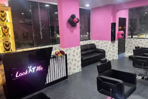 Look At Me Unisex salon &amp; Academy