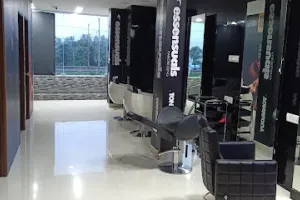 Essensuals by Toni &amp; Guy |Pattabiram |