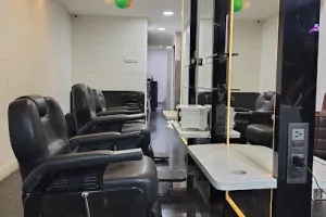 Green Trends - Unisex Hair &amp; Style Salon