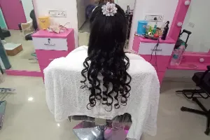 MYTHILI Beauty Parlour