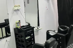 AJ Beauty Salon