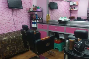 Magic hands bridal studio professional salon