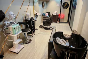 Sagi Beauty Lounge