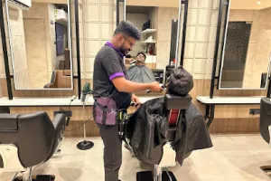 Naturals Signature Salon
