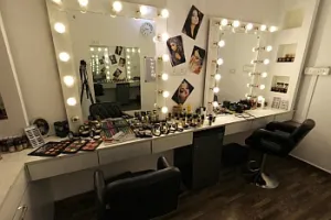ALAGU Beauty Parlour ‍ ️.