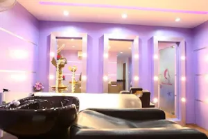 SHINE LADIES BEAUTY PARLOUR