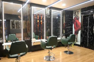 Toni&amp;guy Essensuals, Vetturnimadam