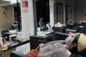 Lakme Salon in K.P.Road,Nagercoil