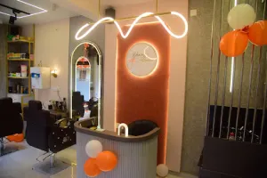 Youngs Salon