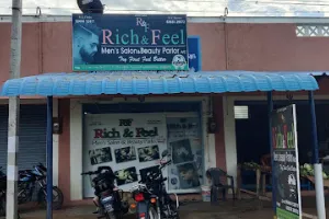 Rich and feel saloon