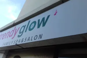 Trendy Glow