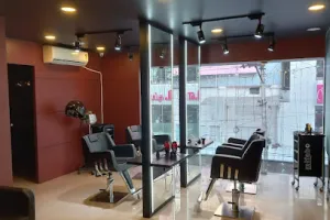Amio unisex family salon
