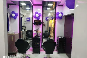 ELITE BEAUTY LOUNGE &amp; MAKEUP STUDIO