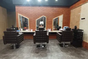 Green Trends Unisex Salon, Selaiyur, Chennai