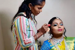 Maas Beauty parlour