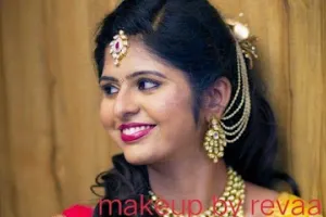 Karunya Beauty Parlour and Bridal Studio