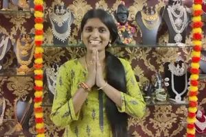 Sri Maha Beauty Salon and Academy
