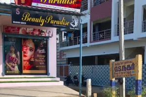 BEAUTY PARADISE - PARLOUR
