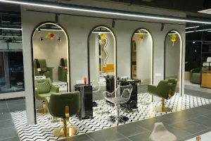 Toni &amp; Guy Dindigul