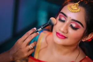 YOGI BEAUTY SALON AND MAKEUP STUDIO, SAREE DRAPIST