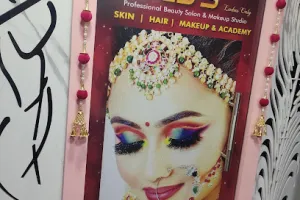 G3's Bridal Studio &amp; Academy A/C