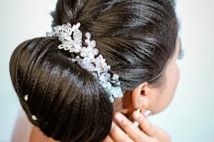 Lyzoo Bridal Studio &amp; Academy