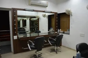 Shilp Beauty Care &amp; Academy