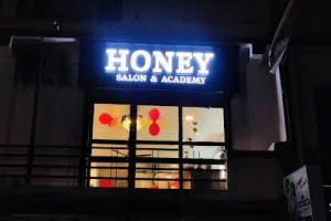 Honey Salon &amp; Academy