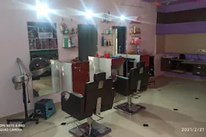 Miss Glamour Beauty Parlour &amp; Academy