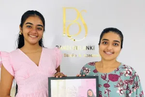 BANSI NAIL ART STUDIO &amp; ACADEMY