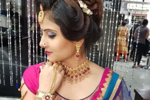 Roopsangam Beauty Lounge and Academy (Ladies)