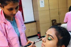 IBI International School of Cosmetology &amp; Aesthetics - Gandhinagar