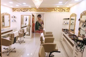Parul's Beauty Care