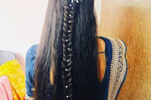 U shine beauty Salon Academy