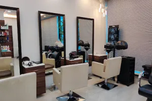 Neha's Beauty Salon &amp; Academy