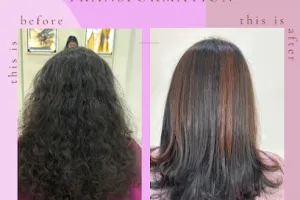 Daya Beauty lounge &amp; Academy