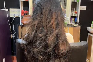 RAFEEKA AZAD SKIN &amp; HAIR SALON &amp; ACADEMY