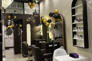 U get gorgeous by husna | Unisex Salon