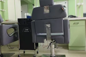 Coastal Cuts Salon &amp; Studio