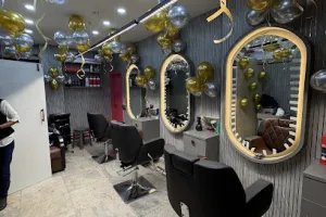Malang. The hair artist unisex salon