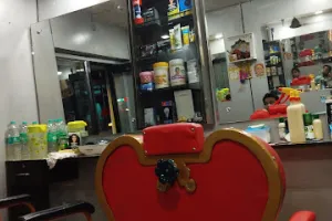 Dipu Hair Style Saloon