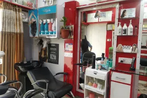 Glorious Beauty Saloon &amp; Spa