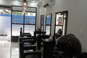 Radiance Unisex Salon