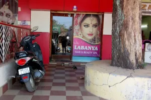 Labanya Beauty Salon