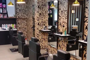 Hair Trend Family Salon &amp; Spa Studio L'OREAL PROFESSIONAL SALON BURDWAN